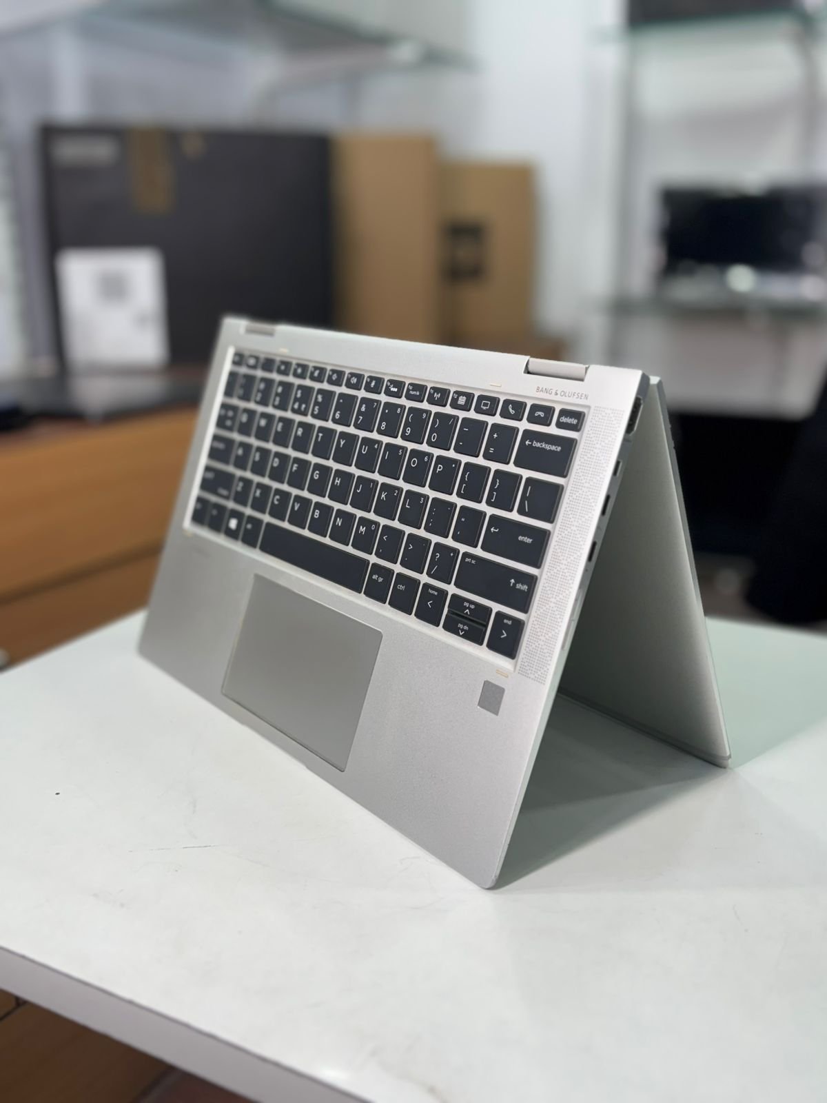 HP EliteBook 830 G6 x360 I5 | 8THGEN | 8GB | 256 SSD